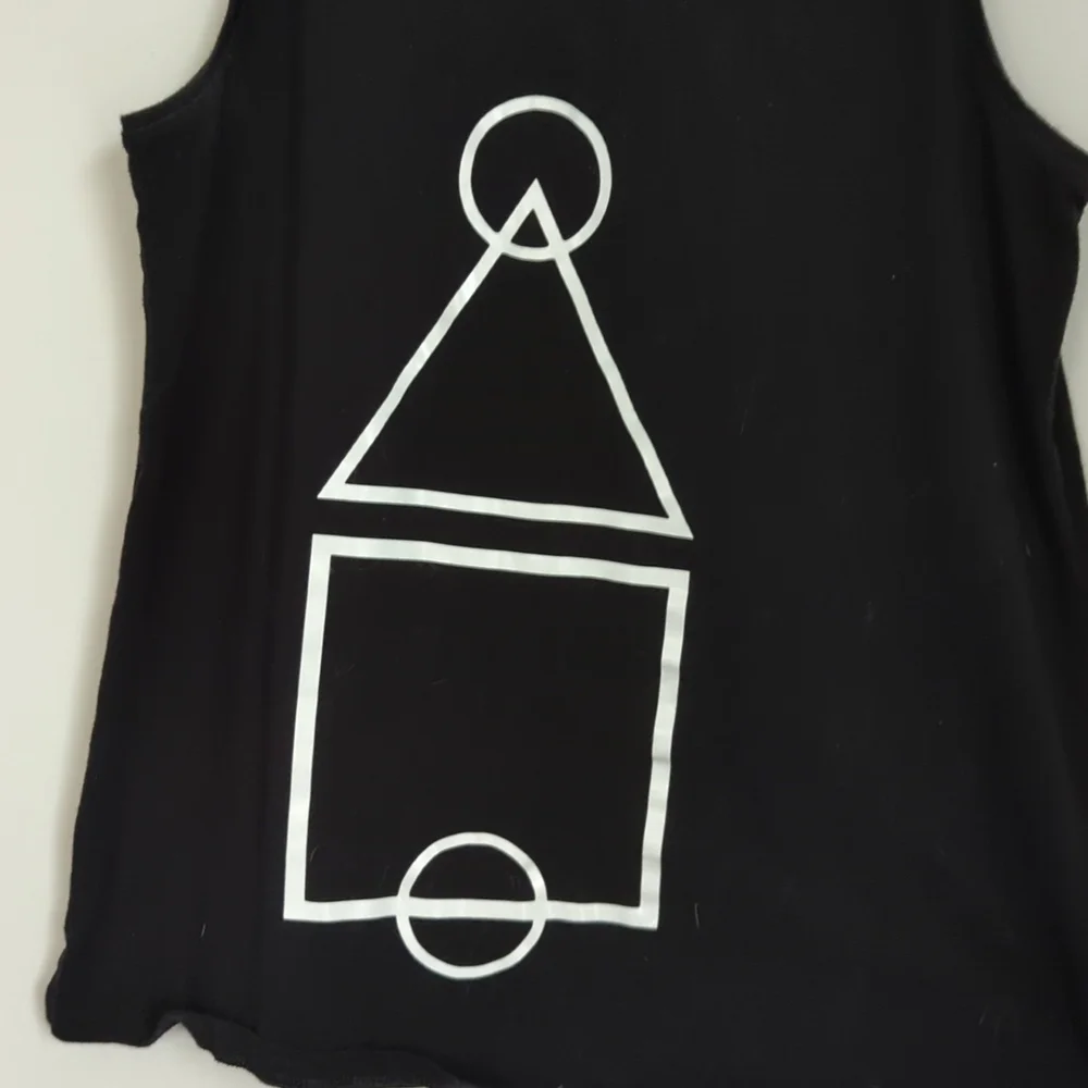 Squid Game black tank - Picture 3 of 4